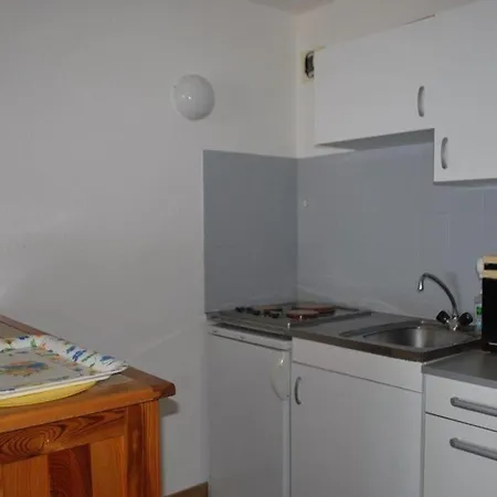 Apartment T2 Pour 4 Personnes Avec Terrasse, Vue Mer, Parking - Fr-1-803-36