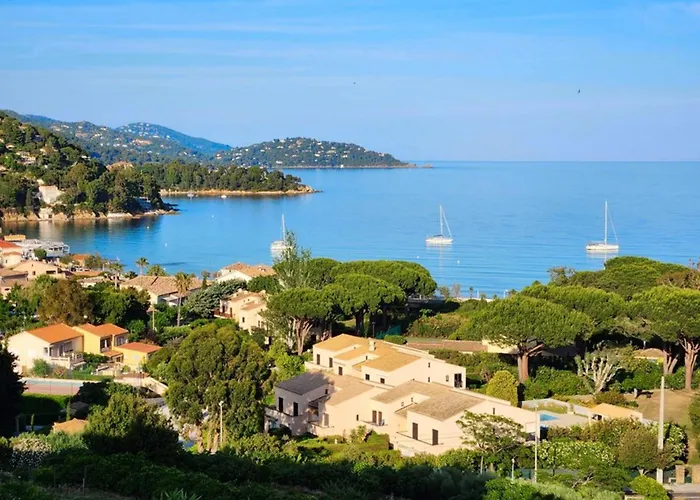 T2 4 Pers, Terrasse Vue - Fr-1-803-36 Le Lavandou